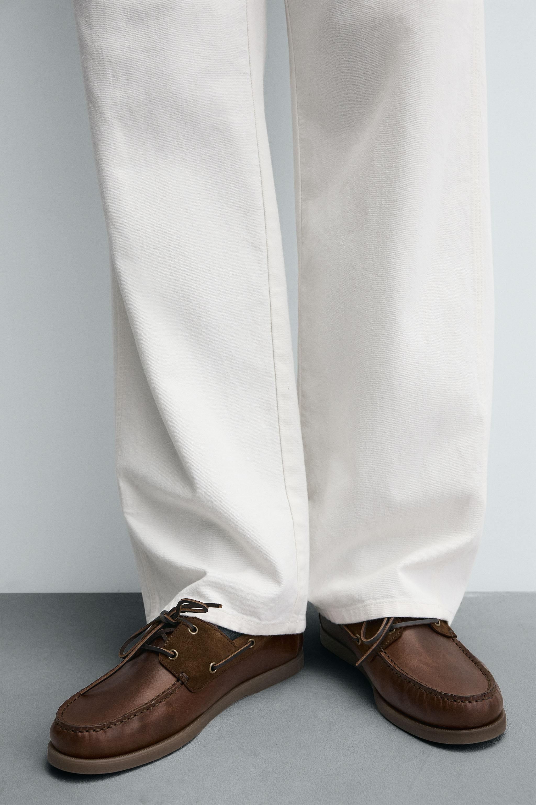 LEATHER BOAT SHOES